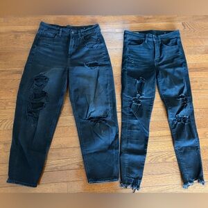 (2) Women’s Size 4 AE black jeans.